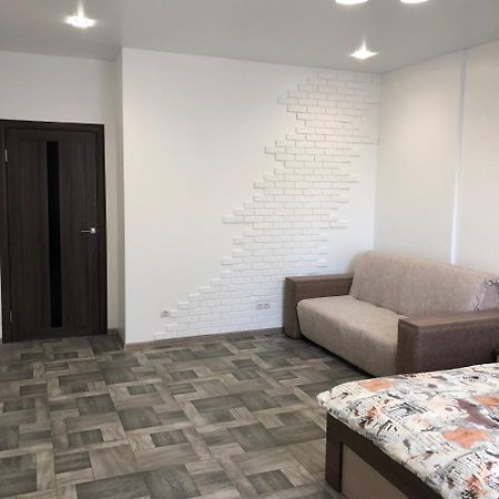 Lux Apart Torfyana Лвив Екстериор снимка