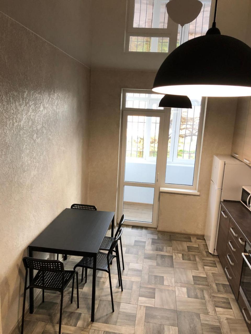 Lux Apart Torfyana Лвив Екстериор снимка
