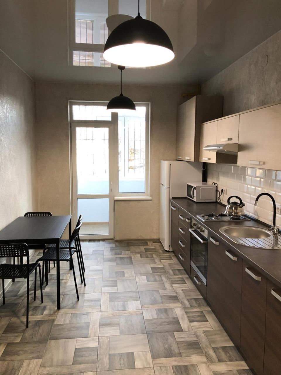 Lux Apart Torfyana Лвив Екстериор снимка
