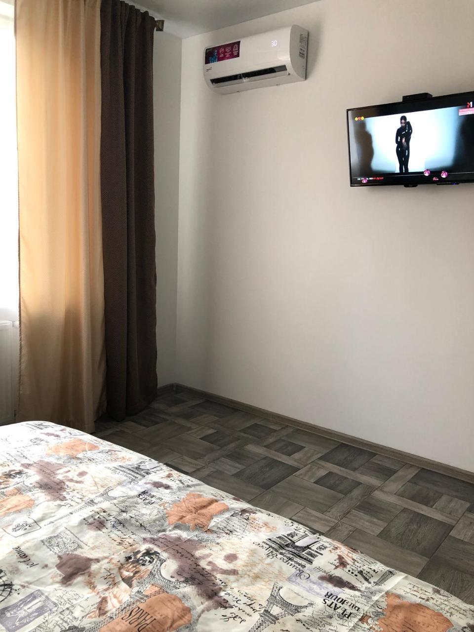 Lux Apart Torfyana Лвив Екстериор снимка